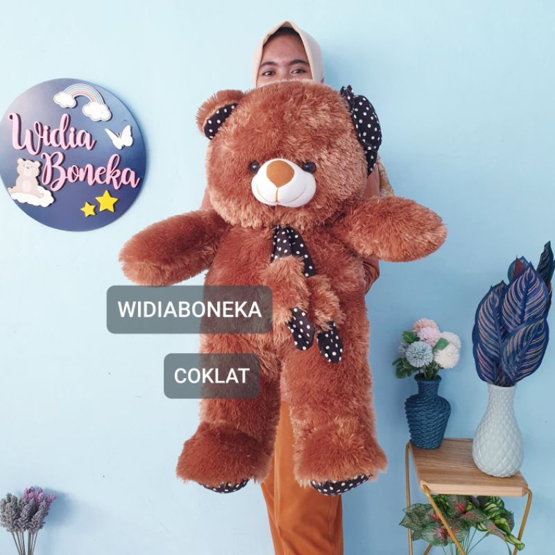 Boneka Teddy Bear XXL Topi Syal