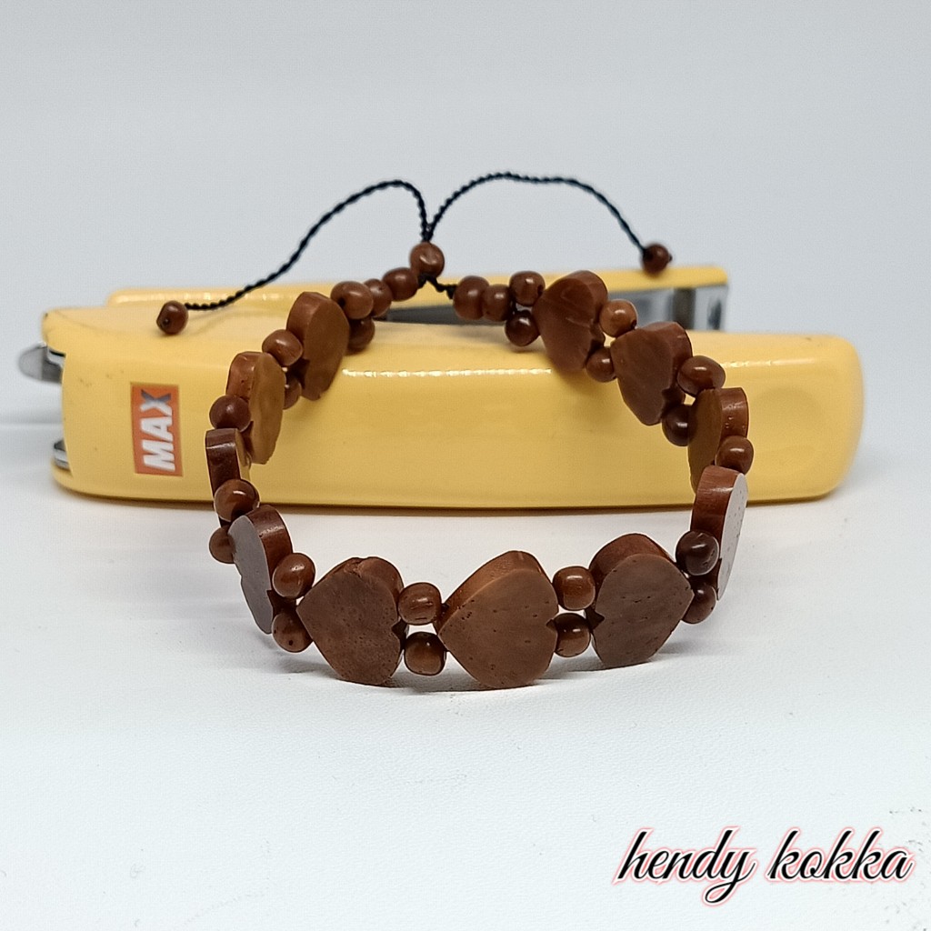 gelang kokka kaukah love ful coklat