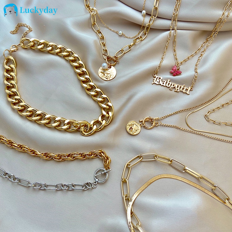 YEEZII Kalung Rantai Multi Layer Liontin Kupu-Kupu Mutiara Warna Emas Gaya Retro Bohemian Korea