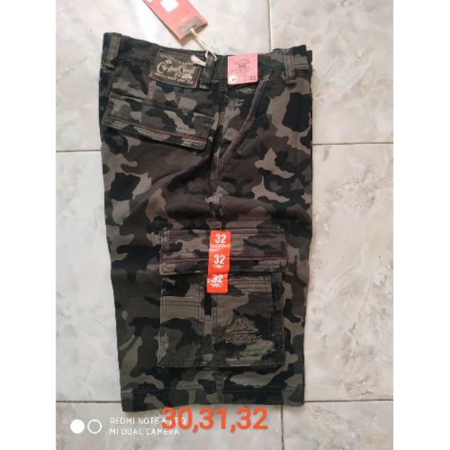 Cardinal Cargo pendek doreng