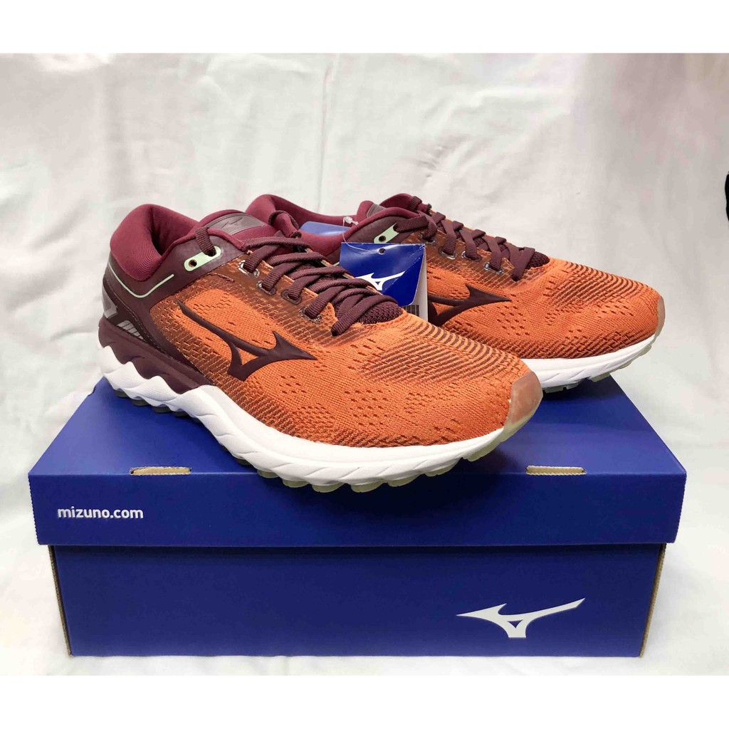 mizuno running a1 brown