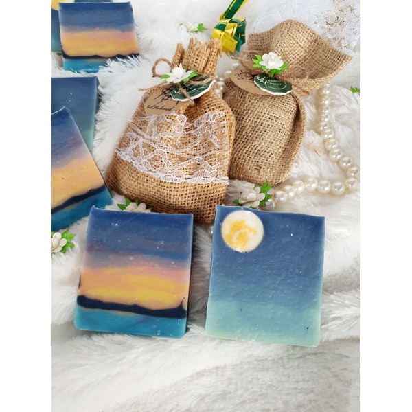 HAMPERS LEBARAN - NATURAL SOAP by PEONY