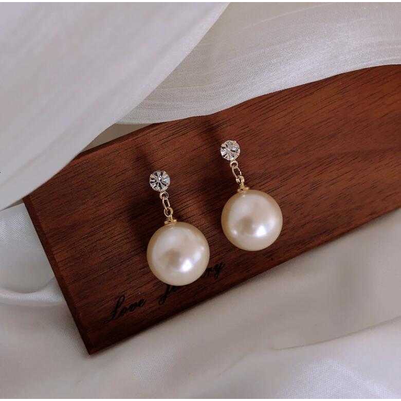 Hotel Deluna Anting IU S925 Silver Needle Simple Pearl Zircon Stud Earrings