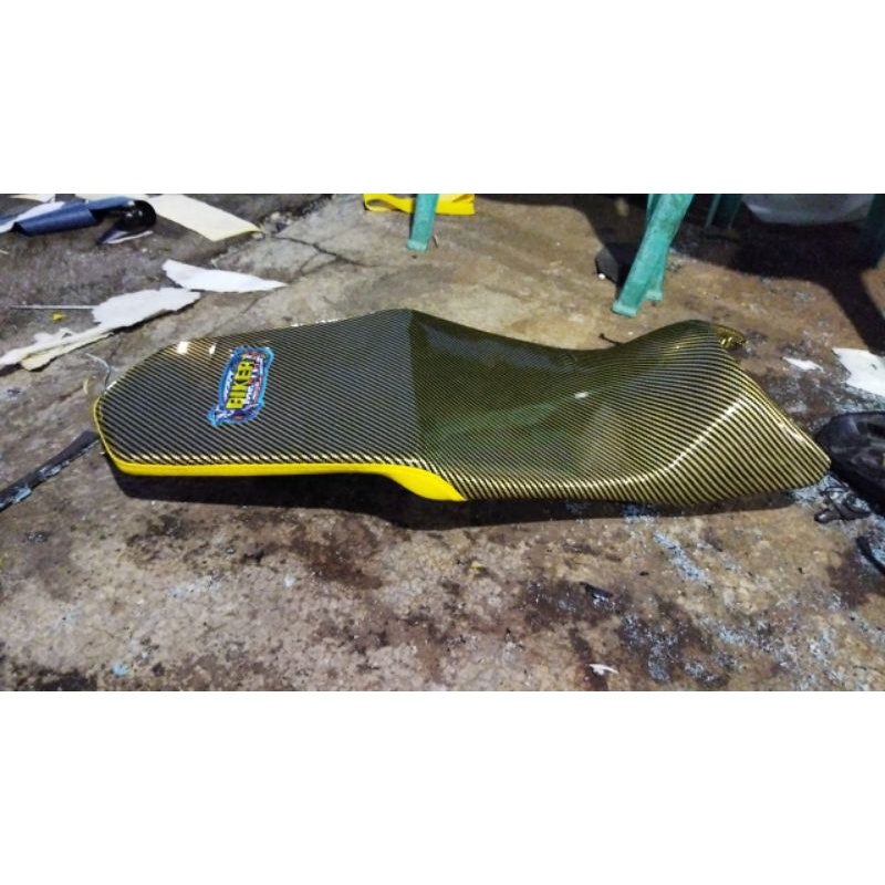 Jok slim Vixion New bahan atom ori kulit Karbon - Jok slim Vixion New bahan Karbon - Jok Slim Vixion