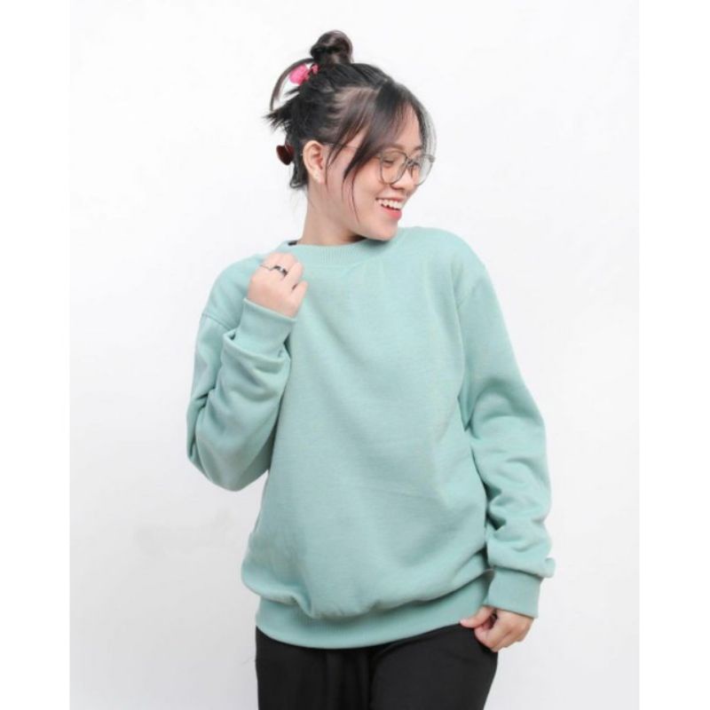 SWEATER_ID Basic Sweater Crewneck Fleece Sage Green Polos Unisex