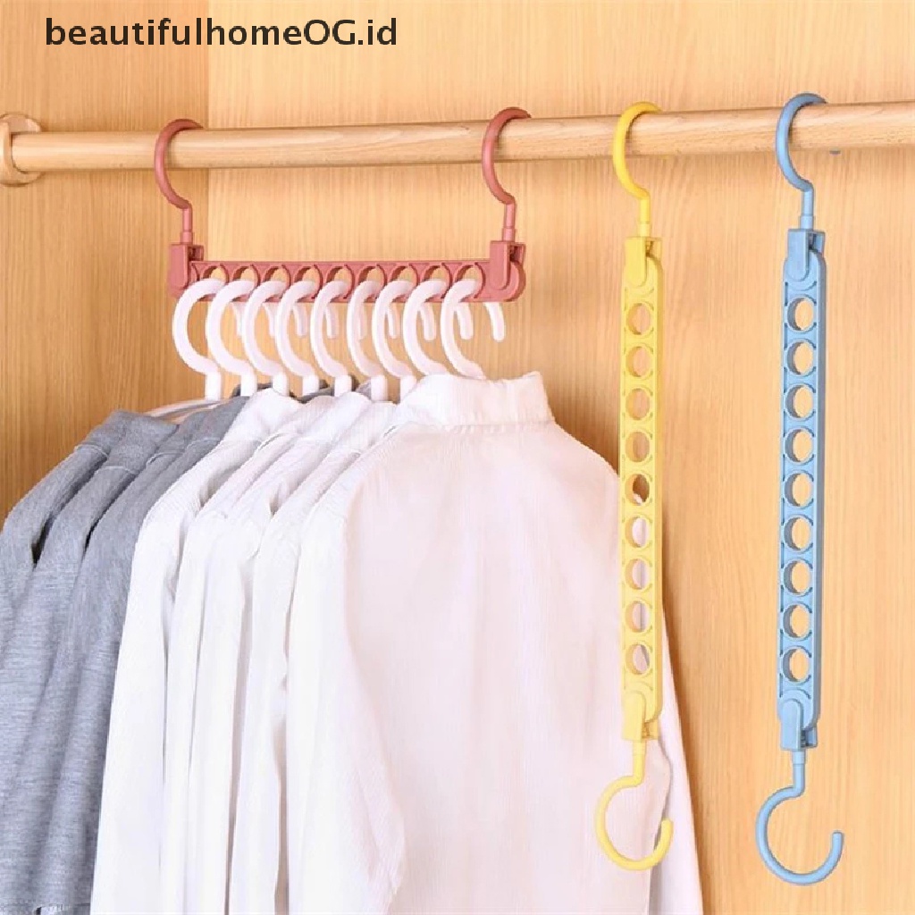 / Beautifulhomeog.id / 9 Lubang Gantungan Baju Multifungsi Bisa Dilipat