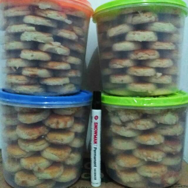 

Kue Kacang