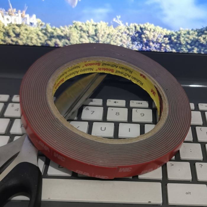 

Wow Double Tape 3M Vhb 12Mm X 4,5M - Perekat Bolak Balik Otomotif Hemat