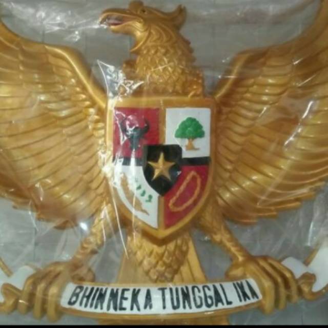 Patung Lambang Burung Garuda Fiber Ukuran 40 X 46 Shopee Indonesia