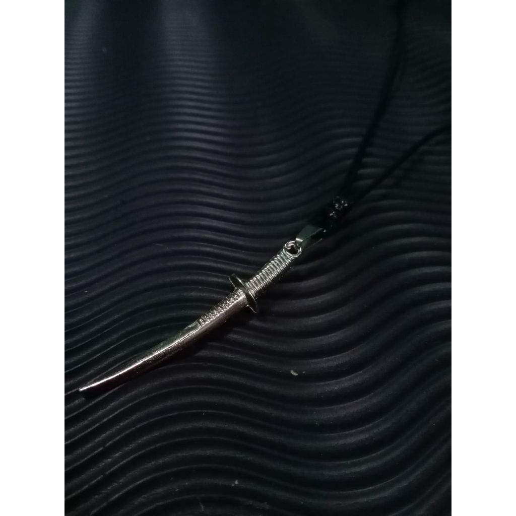 kalung naruto - kalung katana samurai kalung tali murah