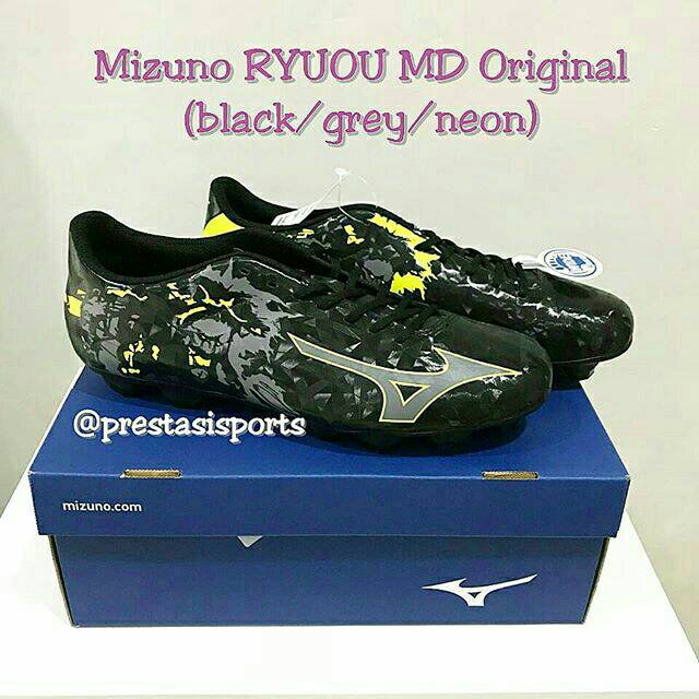 Sepatu sepak bola MIZUNO RYOU MD ORIGINAL