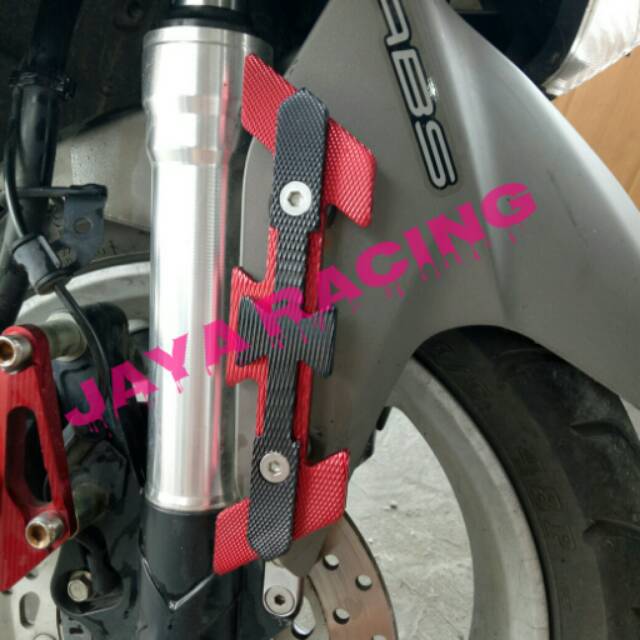 Pelindung spakbor depan nmax variasi dudukan spakbor depan nmax variasi