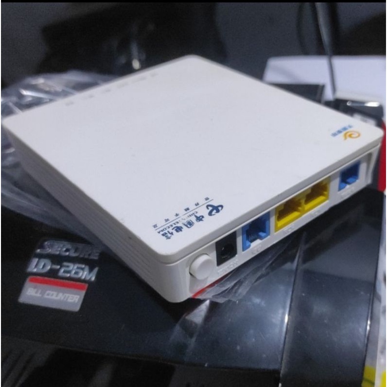 Huawei HG8120c XPON GPON EPON