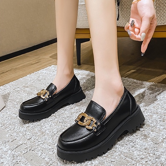 SEPATU WANITA LOAFERS DOCMART / SEPATU MUSIM SEMI 2022 MATTE RANTAI GOLD IMPOR 0277