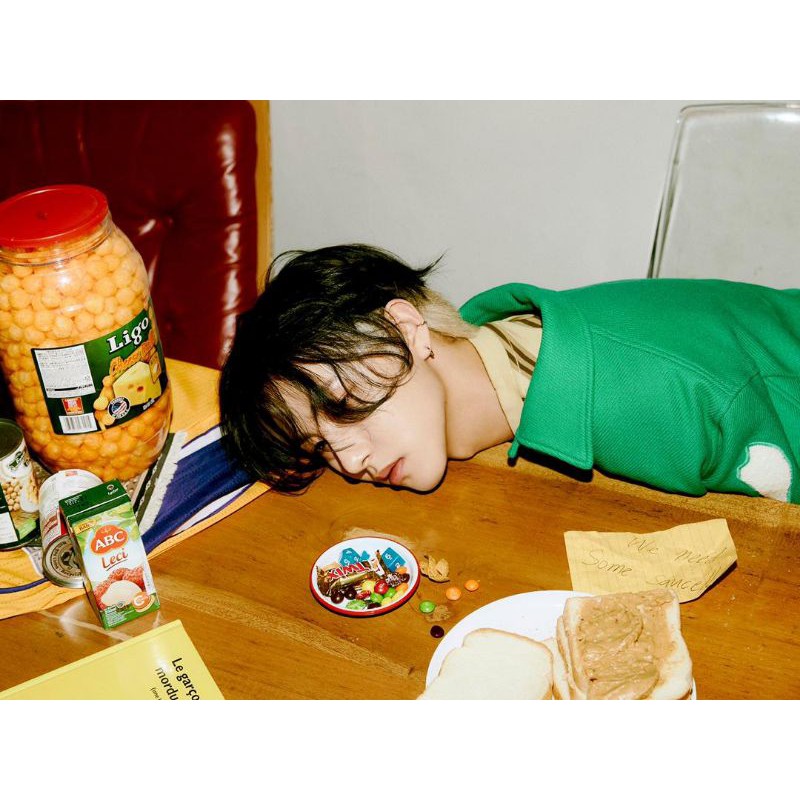 Booked CO Hoodie Renjun Ayu