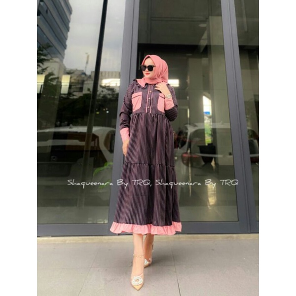 SHAQUEENARA BY TRQ MIDI DRESS