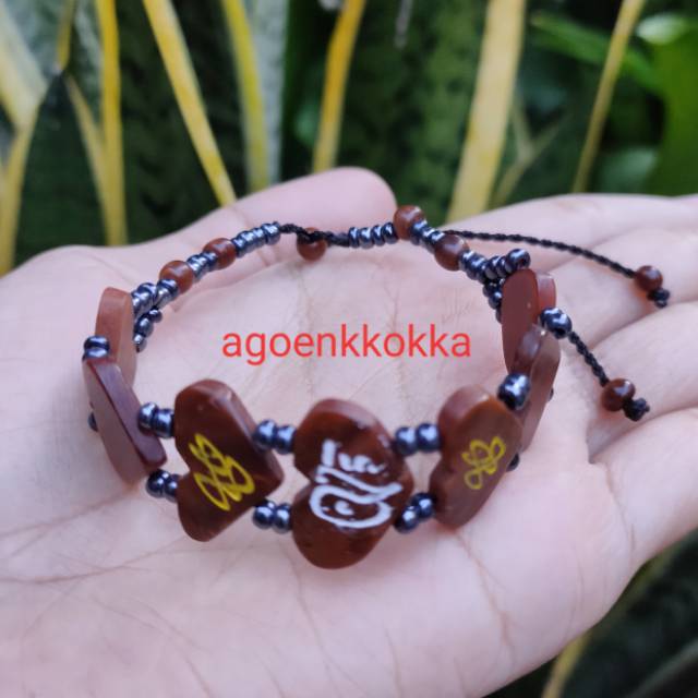 Gelang love manik ukir coklat kokka kaokah