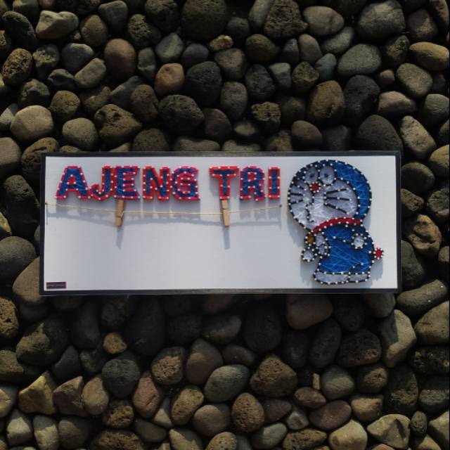 String Art Doraemon x Polaroid
