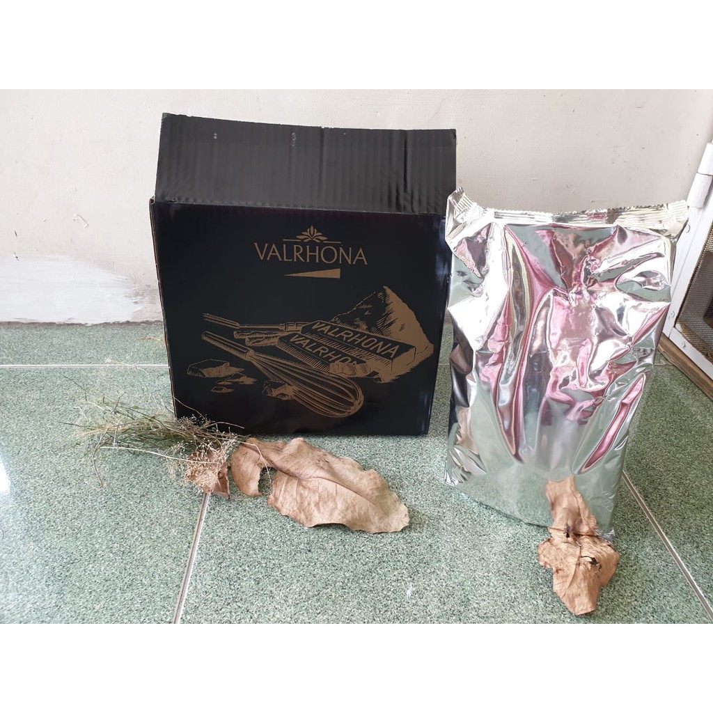 

Valrhona Coklat Bubuk Varlhona Pure Cocoa Powder 1Kg