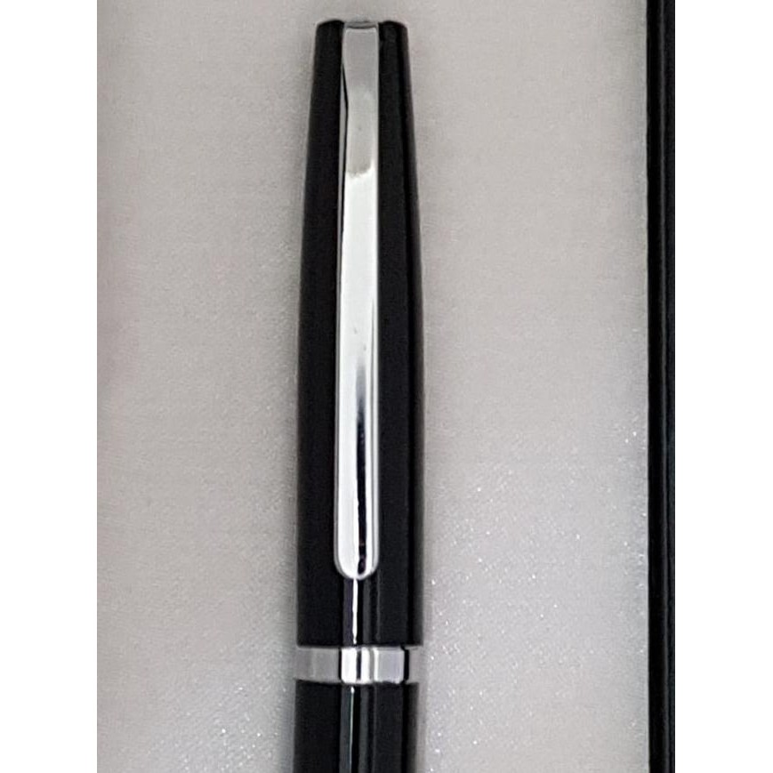 

Pulpen Promosi / Pulpen Elegant / Pulpen Model Sheafer BP LQ Black CT