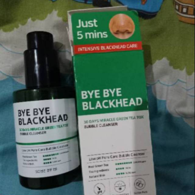 BYE BYE BLACKHEAD