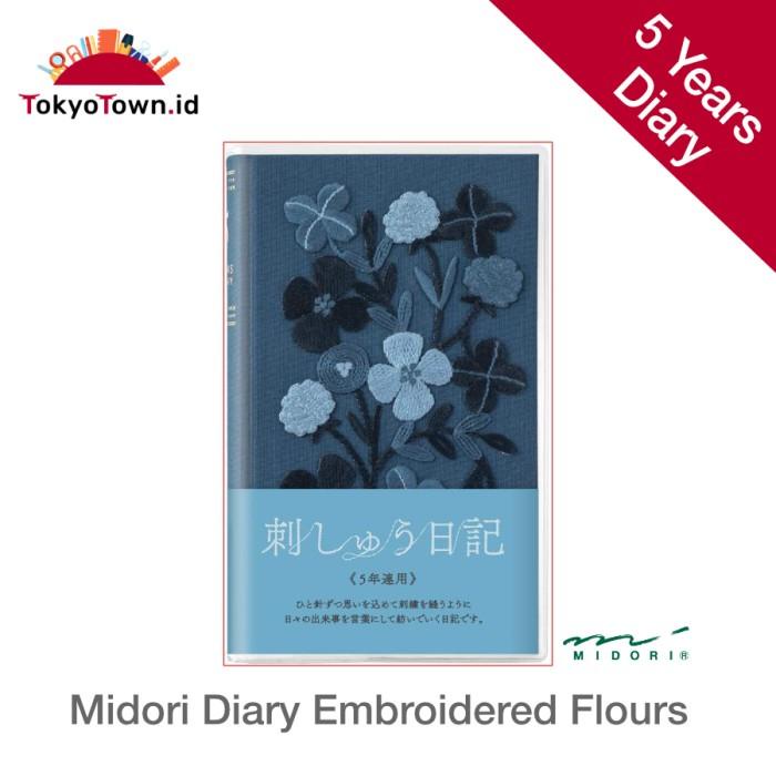 

Jurnalku Midori 5-Years Diary Floral Embroidery Blue