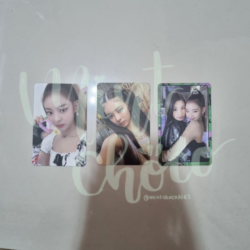 ITZY YEJI LIA WANNABE, NOT SHY, CRAZY IN LOVE PHOTOCARD
