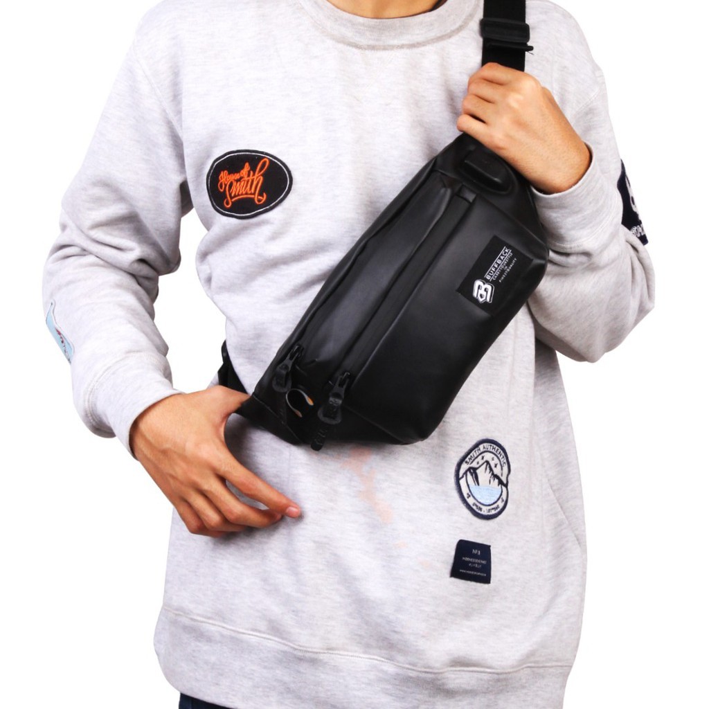 Tas Selempang WaistBag USB WaterProof Buffback North