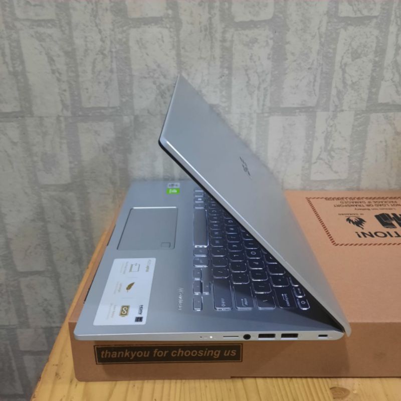 Laptop Asus VivoBook A409JP Core i5 - 1035G1 Ram 8Gb/256Gb SSD Nvdia Geforce MX330 2GB Keyboard backlight FHD