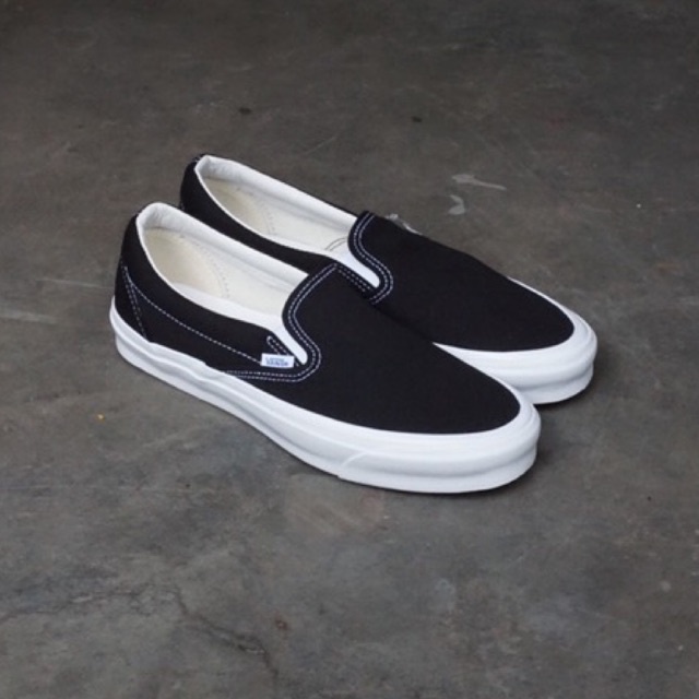 Vans Vault OG Slip On - Black/White (NAVYA)