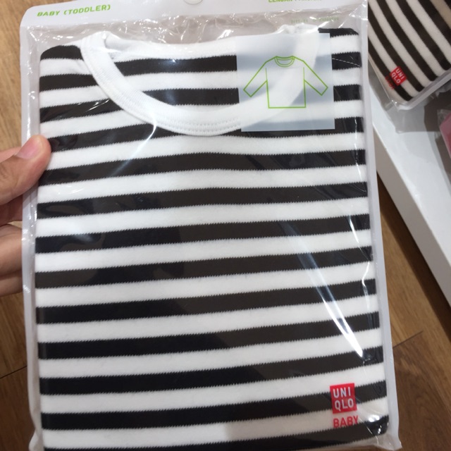 Uniqlo BABY T-shirt lengan panjang 9-24m