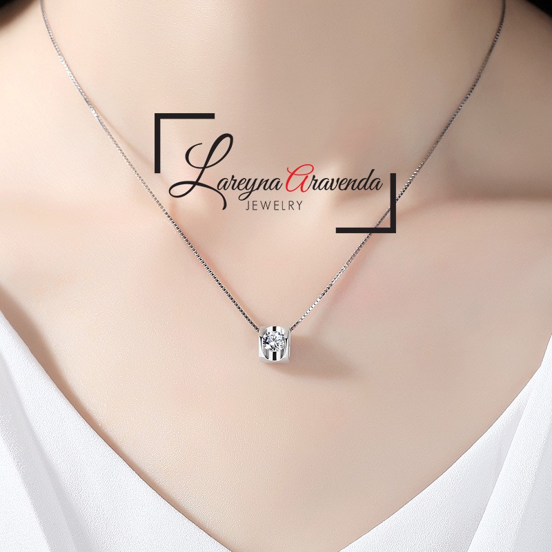 Kalung Wanita Titanium 45cm Liontin Model Love Kristal Crystal Anti Karat Non Alergi KL014