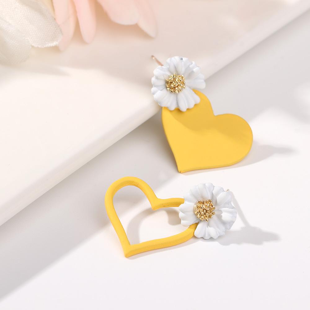 Anting Bunga LILY Daisy Wanita Merah Kuning Fashion Perhiasan Manis Ear Stud