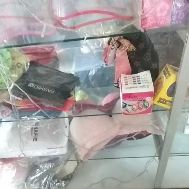 Terlaris!!! Grosir Sofa Set/set Tamu / Sarung Bantal Sofa 40x40 Taplak Meja Motif Red Carnation