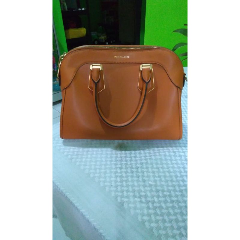 Tas Charles And Keith