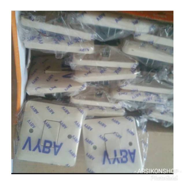 VYBA SAKLAR 1 ENGKEL