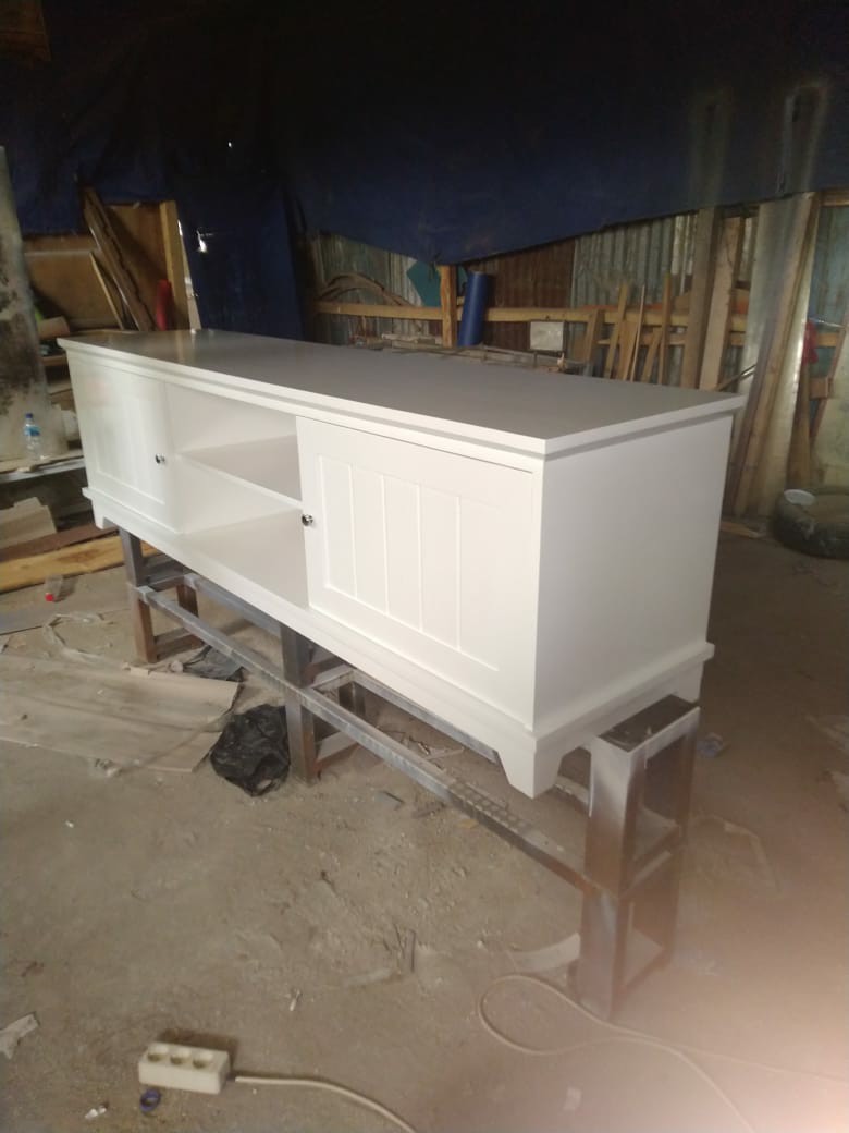 Meja Tv Cabinet Minimalis White Super  Ducco