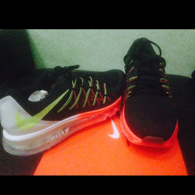 Sepatu Running Nike AirMax