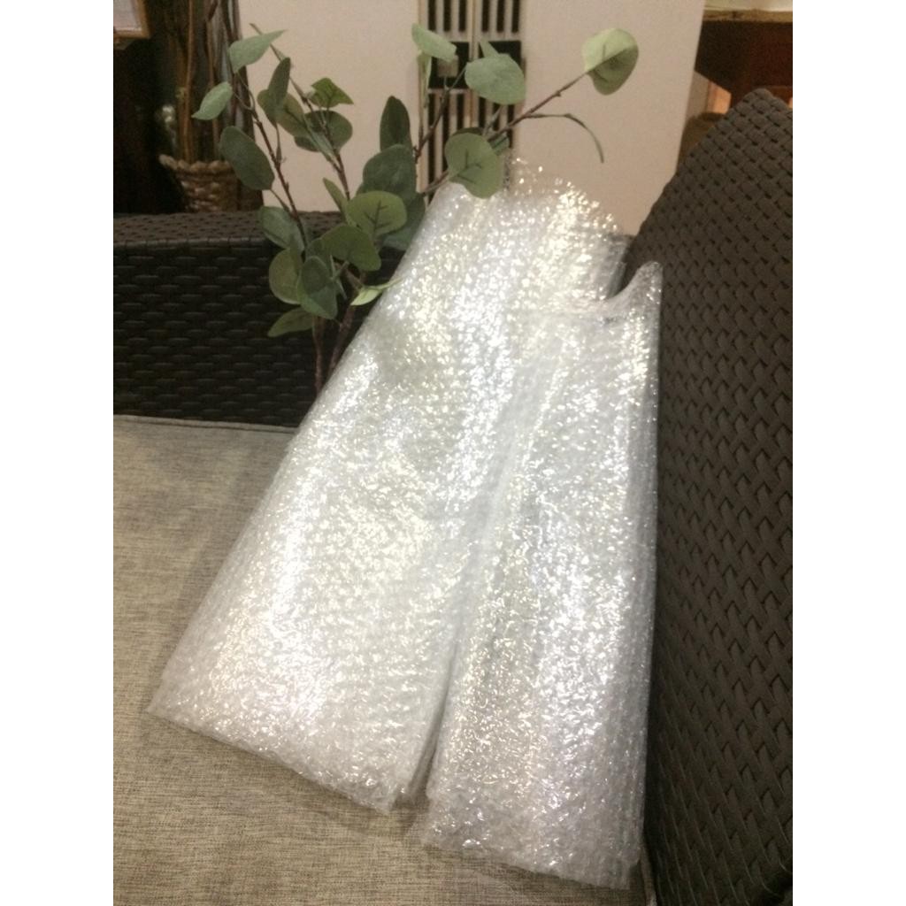 

BUBBLE WRAP MURAH PRAKTIS EKONOMIS / BUBBLE WRAPS