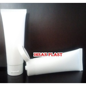 

TUBE 75 ML DOVE