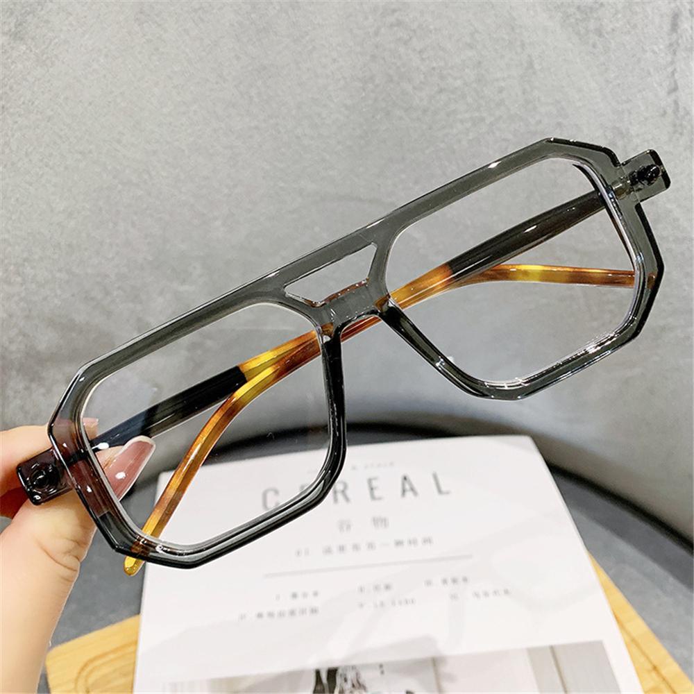 Lily Kacamata Hitam Wanita Retro Uv400 Street Wear Eyewear Sun Glasses