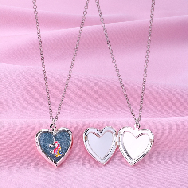 2pcs / Set Kalung Rantai Dengan Liontin Unicorn Warna-Warni Untuk Wanita