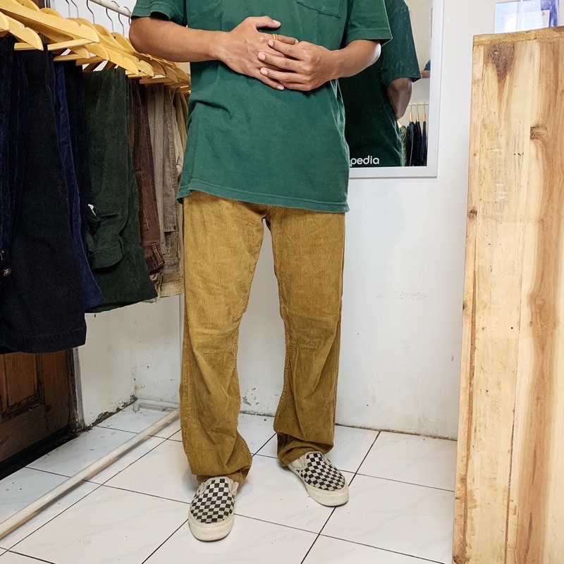 Corduroy pant groover grand second brand preloved