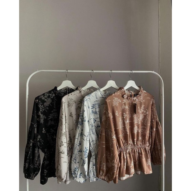 VILLAGE CRINKLE BLOUSE by oytfix.