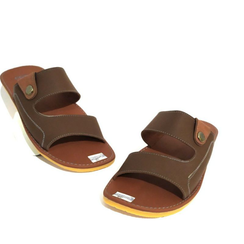 SANDAL PRIA TIDAK LICIN SOL KARET MENTAH-