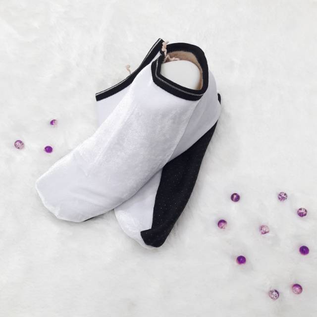 Sepatu tawaf kaos kaki thowaf perlengkapan haji dan Sepatu tawaf kaos kaki thowaf perlengkapan haji dan