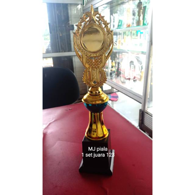 Piala termurah 1set (123)