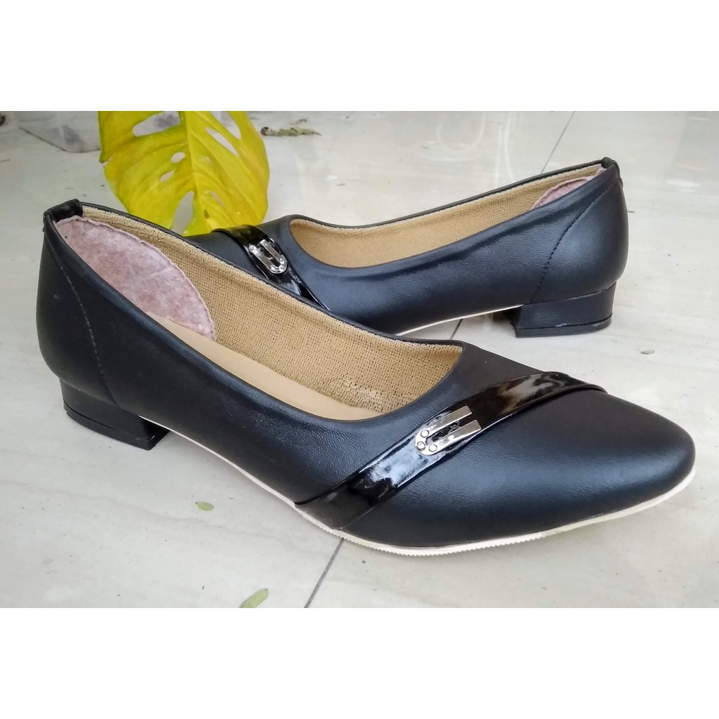 Sepatu wanita hak tahu, sepatu kerja wanita pendek, sepatu wanita hak 2 cm