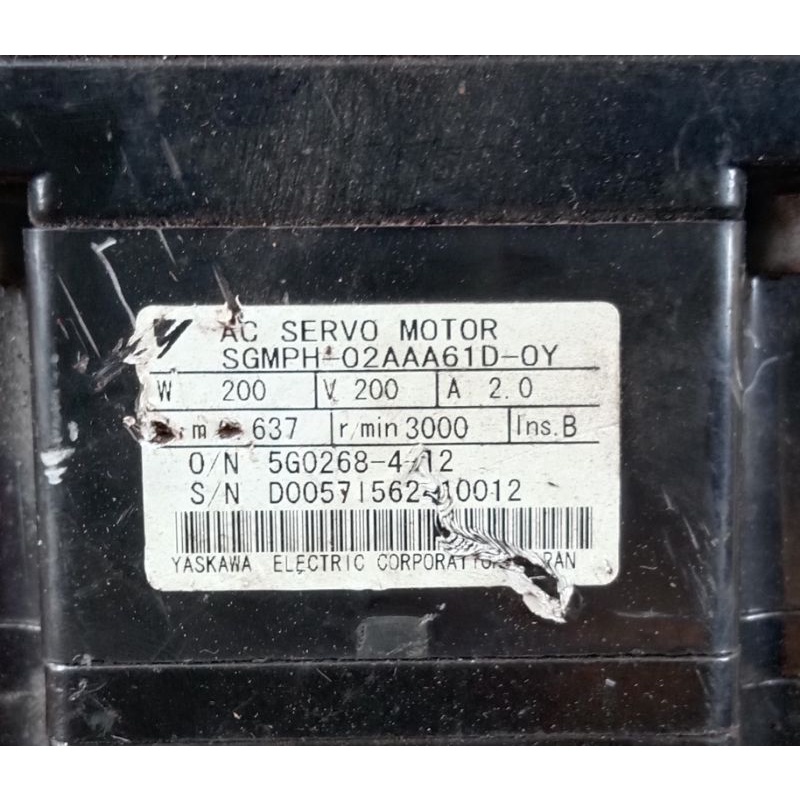 AC SERVO MOTOR SGMPH-02AAA61D-0Y