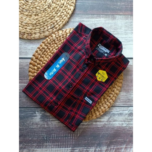 Kemeja Pria Pendek Harga Terjangkau / Kemeja Pendek Pria / Kemeja Redblit Pria / Kemeja Cowok Motif/ Kemeja Polos Pendek/ Kemeja Flanel Pendek / Kemeja Santai / Kemeja Pendek Flanel